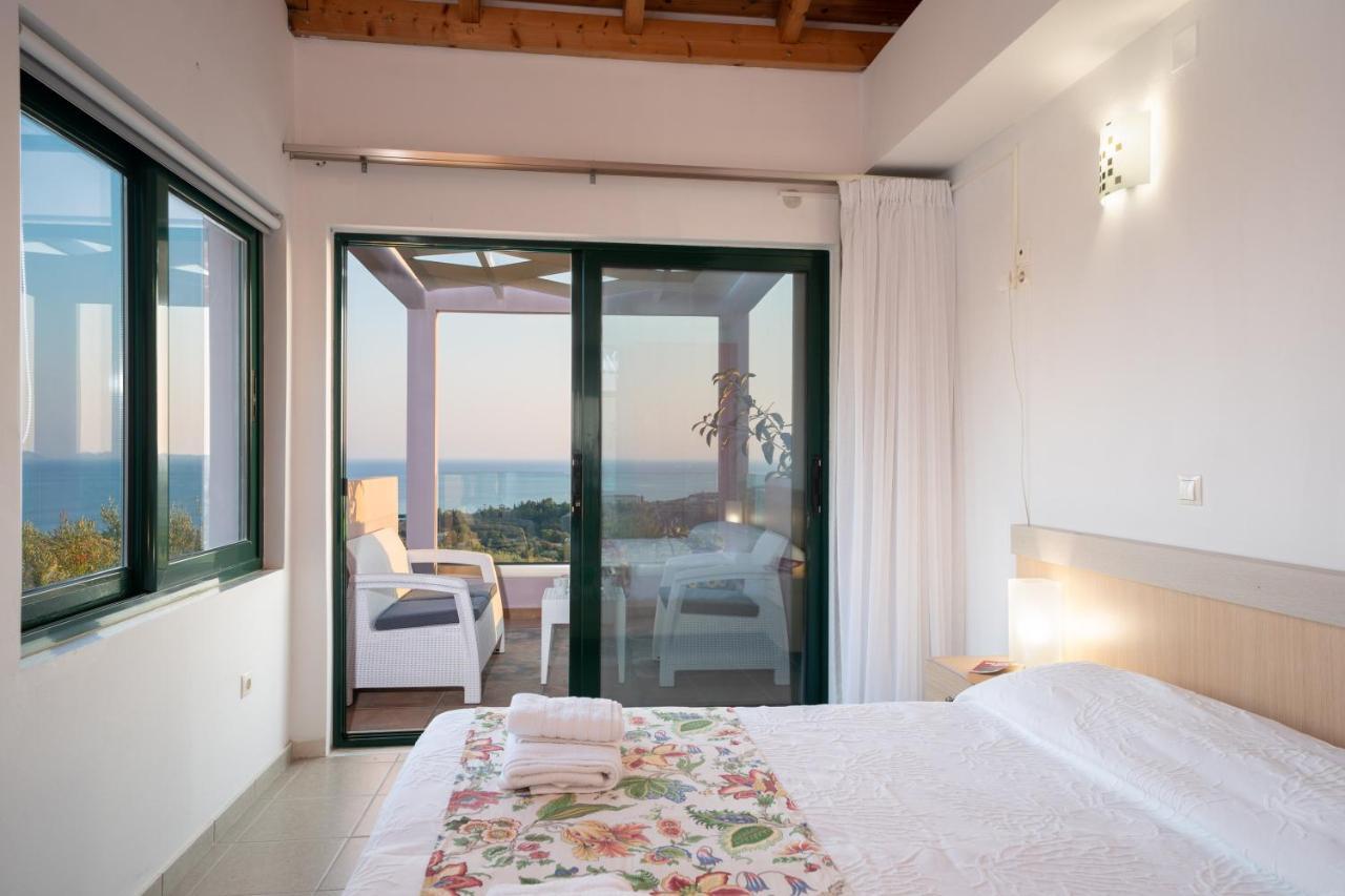 Lucia Simona Villas Mousata エクステリア 写真