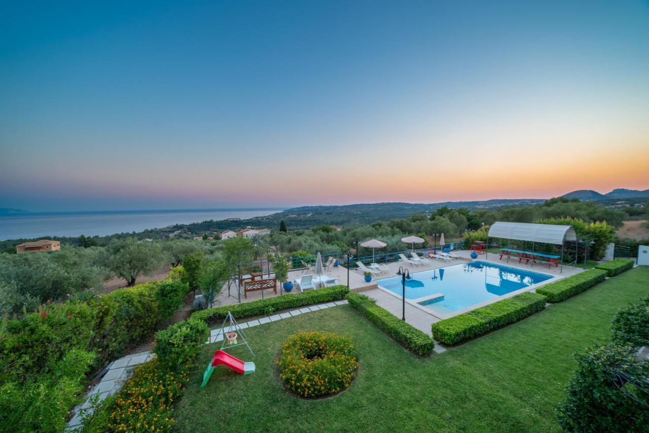 Lucia Simona Villas Mousata エクステリア 写真
