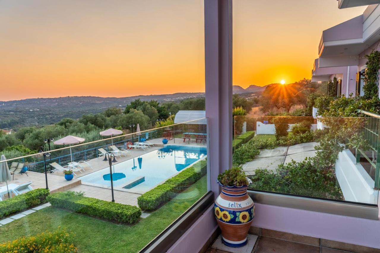 Lucia Simona Villas Mousata エクステリア 写真