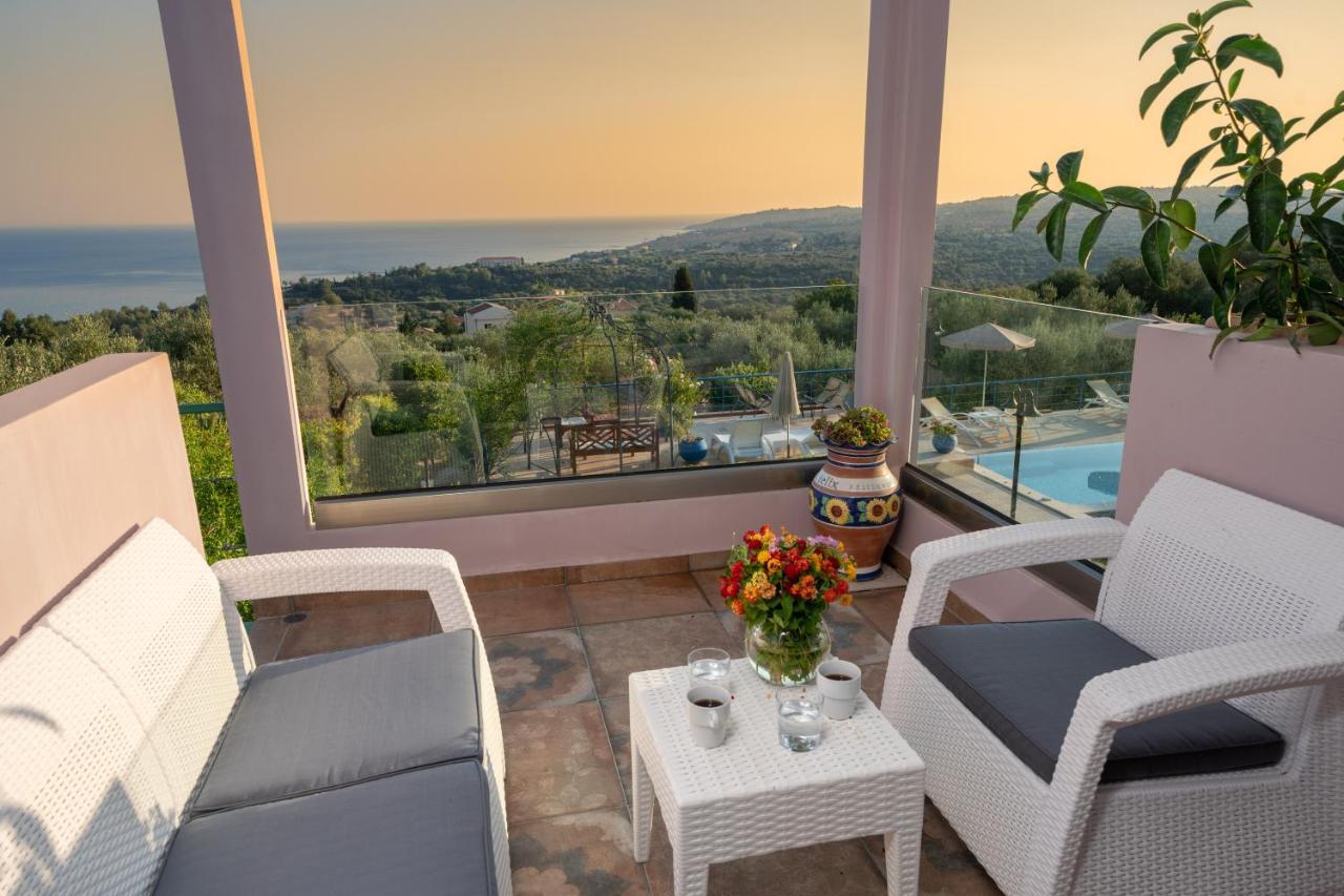 Lucia Simona Villas Mousata エクステリア 写真