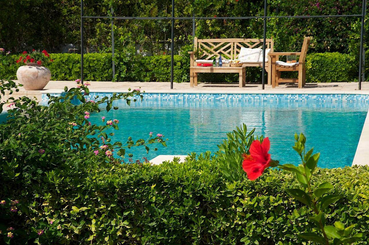 Lucia Simona Villas Mousata エクステリア 写真